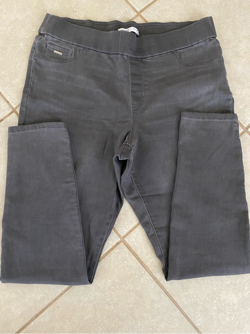 Nine West Charcoal Gray Super Skinny Pull On Jeans Plus Size 16